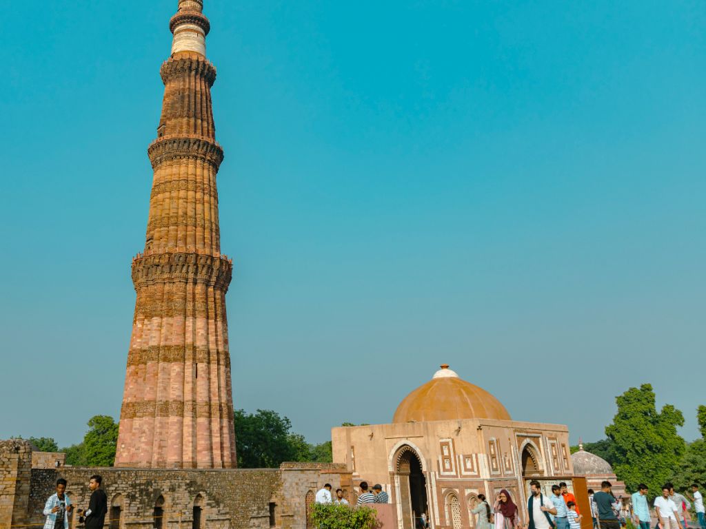 Qutub Minar Complex Half Day Guided Tour